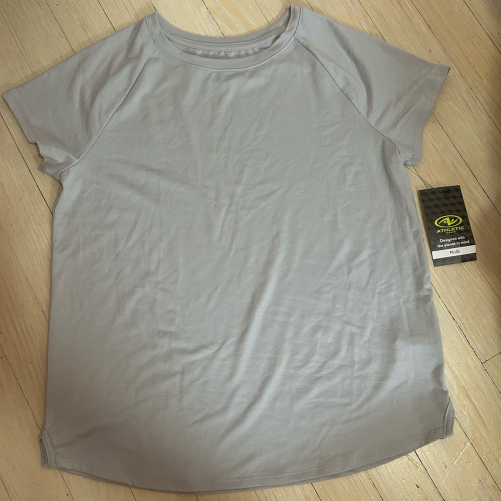 Athletic Works Gray Short Sleeve Relaxed T-Shirt